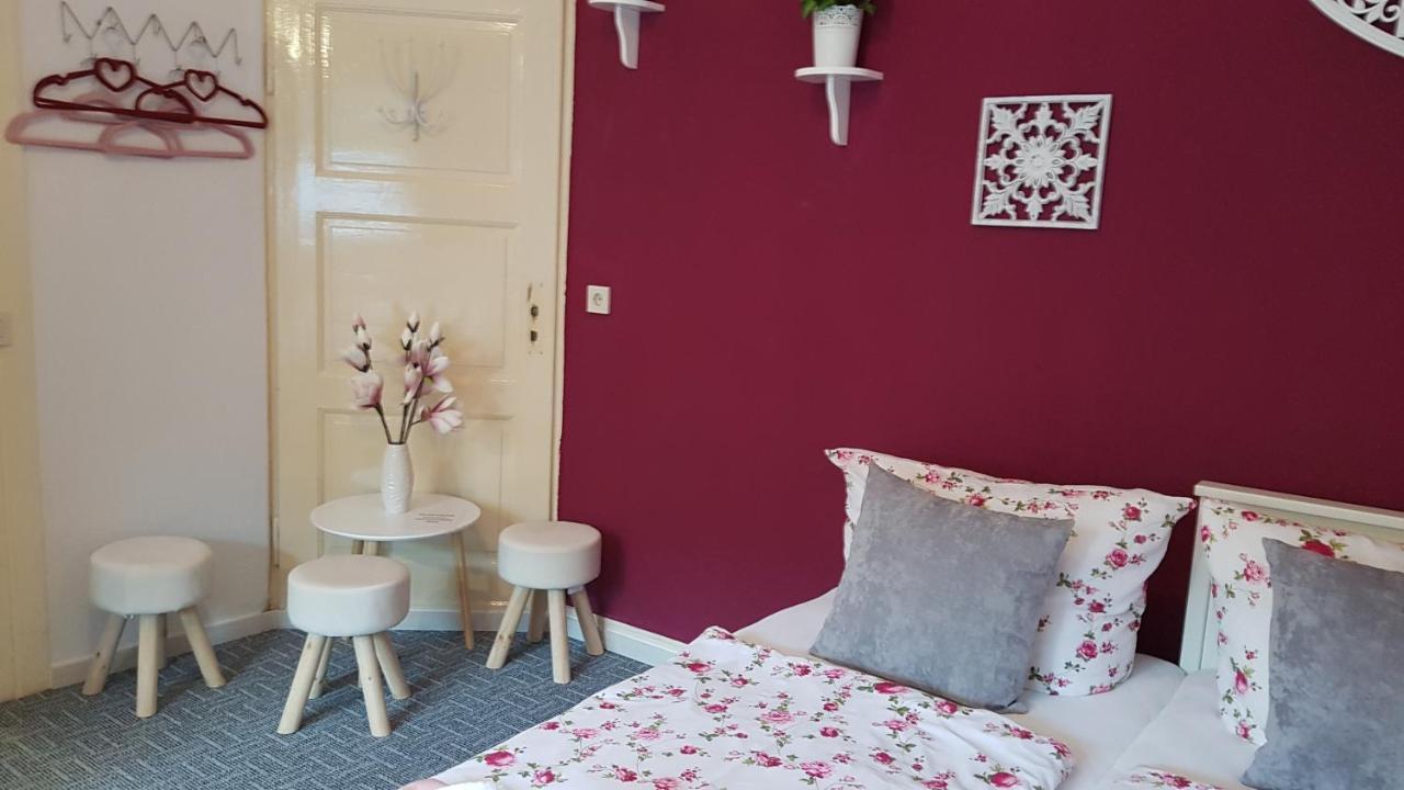 Gasthaus Alter Bahnhof Hotel Metzdorf Bagian luar foto